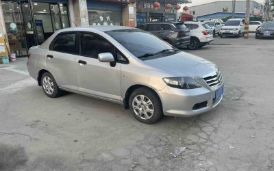 Б/у хэтчбек Everus S1 2012, китайский подержанный автомобиль, 2WD, бензин, изучите цену и характеристики.
