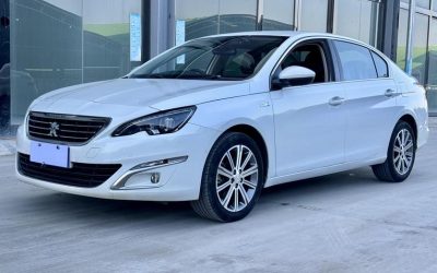 Подержанный Peugeot 408 2014 седан, бензин, 2WD, доступен для покупки с характеристиками и ценой.