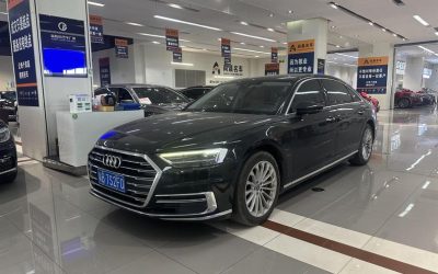 Подержанный Audi A8 2018 седан, 4WD, бензин, доступен для покупки с характеристиками и ценой.