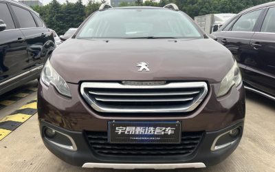 Подержанный автомобиль Peugeot 2008 2015, внедорожник, бензин, 2WD, обзор перед продажей