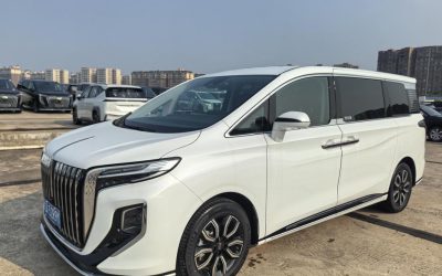 Китайский подержанный автомобиль Hongqi HQ9 2023 минивэн бензиновый 2WD интерьер продажа авто купить