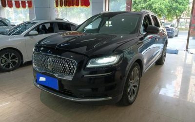 Экстерьер подержанного автомобиля Lincoln Navigator 2023, внедорожник, бензиновый, 4WD, спецификации, обзор и цена в продаже