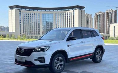 Полный вид внедорожника Changan CS75 2021, китайский подержанный авто, 4WD, бензин, обзор и цена.