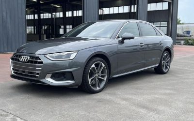 Полный экстерьер седана Audi A4L 2021, подержанного автомобиля на продажу в Китае, с характеристиками, ценой и 2WD бензиновым типом топлива.