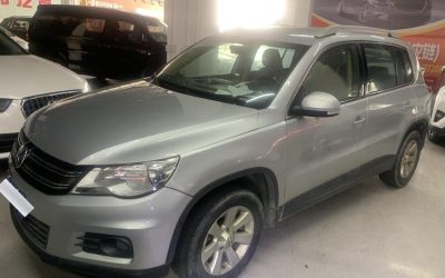 Полный экстерьер подержанного внедорожника Volkswagen Tiguan 2011 года, б/у автомобиль на продажу в Китае, с характеристиками, ценой и бензиновым 4WD.