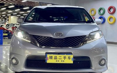 Полный экстерьер подержанного минивэна Toyota Sienna 2016 года, б/у автомобиль на продажу в Китае, с характеристиками, ценой и бензиновым 2WD.