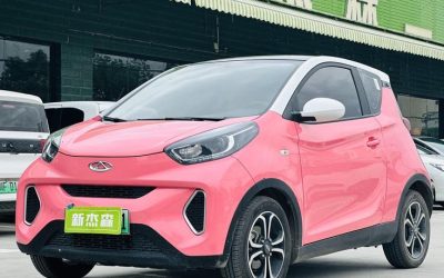 Интерьер автомобиля с пробегом Chery EV Little Ant 2021, подержанный электрический хэтчбек 2WD, на продажу в Китае с техническими характеристиками и ценой.