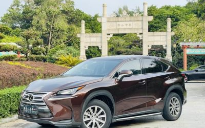 Обзор экстерьера подержанного внедорожника Lexus NX 2017 года, бензин, китайский автомобиль на продажу, проверьте характеристики, цену и отзывы, 4WD.