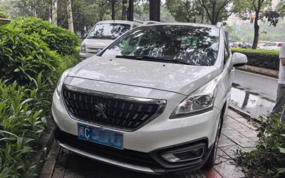 Полный экстерьер подержанного Peugeot 3008 2018 внедорожника, китайский подержанный автомобиль на продажу, с характеристиками, ценой, обзором, 2WD и бензиновым авто.