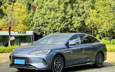 Экстерьер подержанного электрического седана BYD Seal 2023, подержанный автомобиль в Китае с характеристиками.