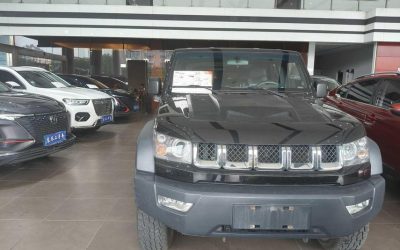 Экстерьер BAIC BJ40 2017, б/у внедорожник с 4WD, бензин, на продажу в Китае. Ознакомьтесь с ценой, характеристиками и покупкой.