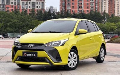Полный обзор Toyota YARiS L 2018, подержанный автомобиль, с характеристиками, ценой и приводом 2WD.