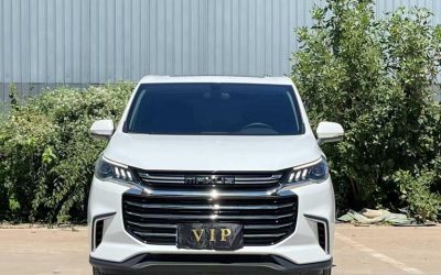 Полный экстерьер SAIC MAXUS G50 2023, бензинового минивэна, китайского подержанного автомобиля на продажу, с характеристиками, ценой и возможностью покупки в Китае.