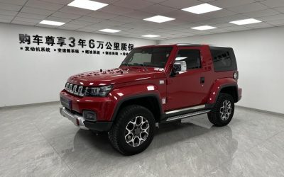 Полный обзор BAIC BJ40 2021, подержанный автомобиль, с характеристиками, ценой и приводом 4WD.