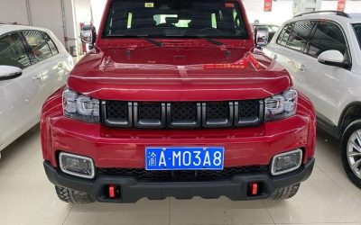Общий вид экстерьера подержанного внедорожника BAIC BJ40 2020, китайский подержанный автомобиль на продажу, бензин, 4WD, изучите технические характеристики, цену и обзор.