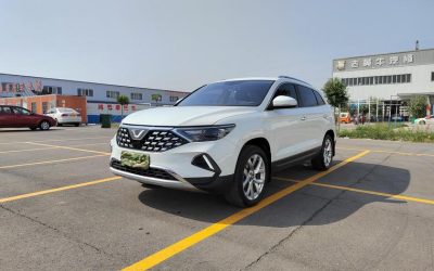 Общий вид экстерьера подержанного внедорожника Джетта VS7 2022, китайский подержанный автомобиль на продажу, бензин, 2WD, изучите технические характеристики, цену и обзор.