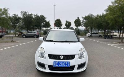 Suzuki Swift 2014, подержанный хэтчбек, передний привод, цена, Китай