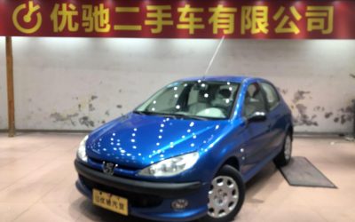 Peugeot 206 2008, подержанный хэтчбек, передний привод, цена, характеристики, Китай