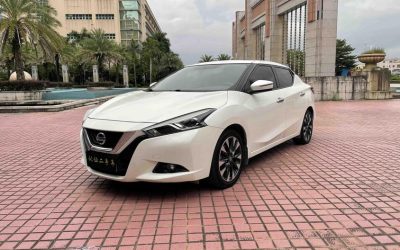 Nissan Bluebird 2018, подержанный бензиновый седан на продажу в Китае. Просмотрите характеристики, цену и обзор этого вторичного авто, 2WD.