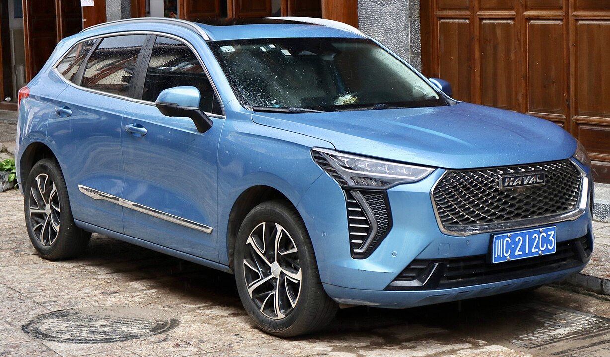 1228px-2020_Great_Wall_Haval_Jolion_(front)