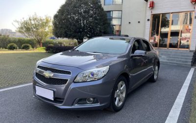 Полный внешний вид подержанного Chevrolet Malibu 2013 года на продажу, с характеристиками, ценой и 2WD в обзоре подержанного автомобиля.