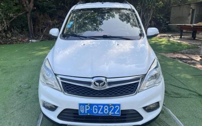Общий внешний вид подержанного BAIC Huansu H2 2015 минивэн для продажи, с ценой, характеристиками, приводом 2WD и бензиновым топливом в Китае.