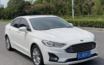 Экстерьер Ford Mondeo 2020, подержанный седан с бензиновым двигателем на продажу, с приводом 2WD, характеристиками и ценой в Китае.