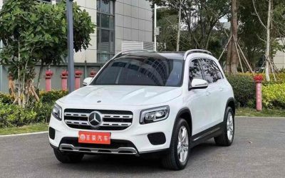 Обзор внедорожника Mercedes-Benz GLB 2020, подержанного автомобиля на продажу в Китае, с техническими характеристиками, ценой и обзорами для этого автомобиля с пробегом с бензиновым топливом и приводом 4WD.