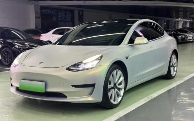 Экстерьер б/у Tesla Model 3 2020, китайский подержанный автомобиль на продажу, 2WD, электрический, проверьте технические характеристики, цену и обзоры для этого авто в Китае.