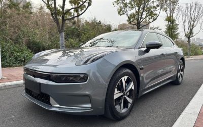 Передний вид Zeekr 001 2023, китайский подержанный автомобиль, электрический хэтчбек, 4WD, на продажу с характеристиками.