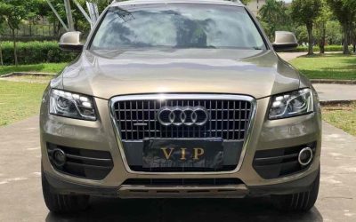 Передний экстерьер Audi Q5 2013 внедорожник, авто с пробегом на продажу в Китае, готов для обзора и покупки.