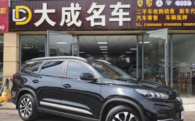 Передний экстерьер Tiggo 8 2024 внедорожник, авто с пробегом на продажу в Китае, готов для обзора и покупки.