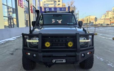 Передний экстерьер Tank 300 2022 внедорожник, авто с пробегом на продажу в Китае, готов для обзора и покупки.