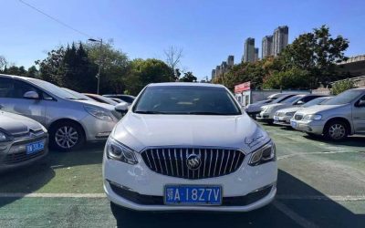 Характеристики седана Buick Excelle GT 2017, бензин, передний привод, на продажу в Китае