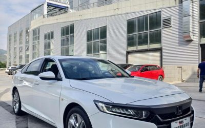 Экстерьер б/у Honda Accord 2018, бензин, 2WD, подержанный автомобиль на продажу в Китае, характеристики и цена.