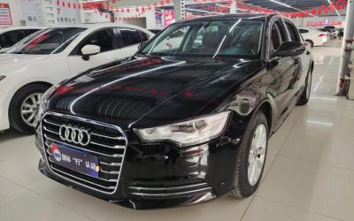 Общий вид подержанного седана Audi A6L 2015, китайский б/у автомобиль, бензин, 2WD, на продажу с характеристиками и ценой.