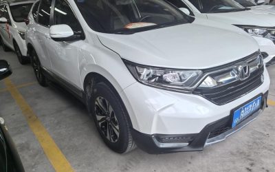 Полный вид б/у 2019 Honda CR-V внедорожника, бензин, 4WD, на продажу с ценой на рынке подержанных авто в Китае.