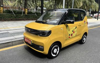 Полный вид б/у 2022 Wuling Hongguang MINI EV хэтчбека, электрический, 2WD, на продажу с ценой на рынке подержанных авто в Китае.
