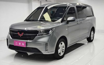 Передний экстерьер подержанного пикапа Wuling Journey 2022, китайский б/у автомобиль, бензин, 2WD, купите с ценой.