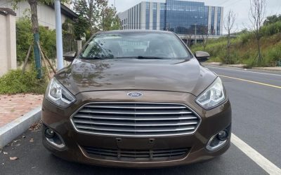 Ford Escort 2016, подержанный автомобиль, седан, бензин, 2WD, на продажу в Китае, обзор и цена