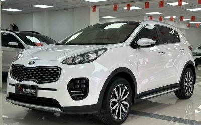 Полный вид б/у 2017 Kia KX5 внедорожника, бензин, 4WD, на продажу с ценой на рынке подержанных авто в Китае.