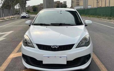 Полный вид б/у 2014 Chery Fulwin 2 хэтчбека, бензин, 2WD, на продажу с ценой на рынке подержанных авто в Китае.