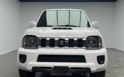 Экстерьер подержанного Suzuki Jimny 2017, внедорожник, бензин, 4WD, на продажу с ценой.