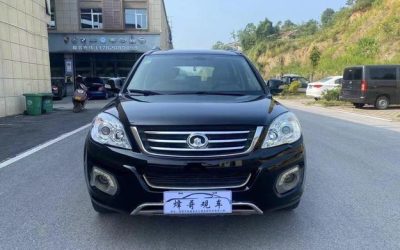 Полный вид подержанного Haval H6 2013 бензинового внедорожника, с ценой и характеристиками для покупателей в Китае