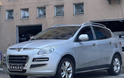 Вид экстерьера Luxgen U7 SUV 2012, бензиновый внедорожник, подержанный автомобиль на продажу в Китае, характеристики и цена