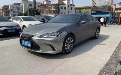 Обзор подержанного автомобиля Lexus ES 2022, седан, бензин, 2WD, на продажу в Китае, спецификации, цена, обзоры.