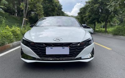 Передний экстерьер б/у 2023 Hyundai Elantra седан, бензиновый авто, 2WD, на продажу в Китае, с характеристиками, ценой и обзором.