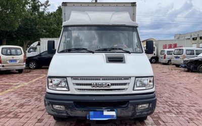 Полный вид б/у 2016 Naveco Deyi фургона, дизель, 2WD, на продажу с ценой на рынке подержанных авто в Китае.