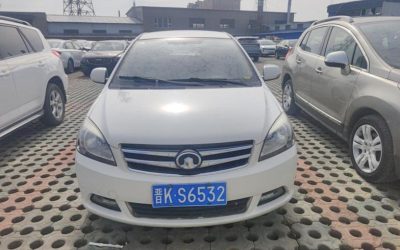 Китайский подержанный Great Wall C30 2012, седан, обзор, купить, цена