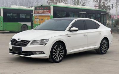 Характеристики седана Skoda Superb 2019, бензин, передний привод, на продажу в Китае
